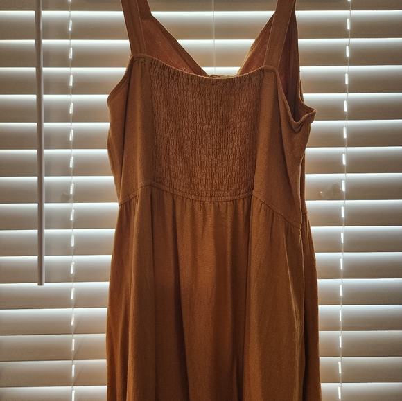 Universal Thread Dress - Picture 2 of 5